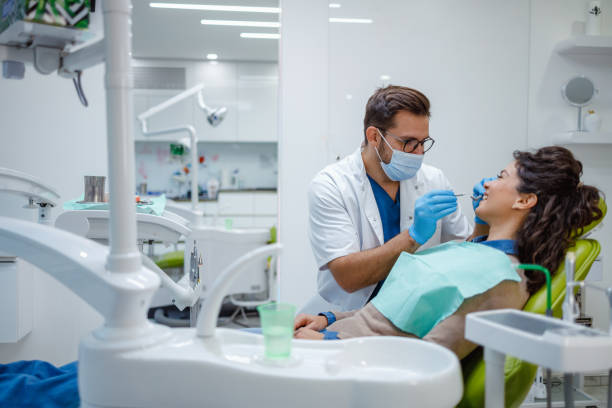 Best Tooth Extraction  in Venice, FL